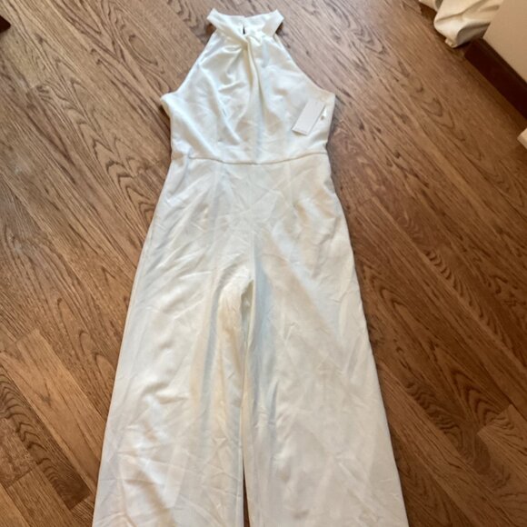 NWT Julia Jordan Halter Twist Neck Sleeveless Pocketed Jumpsuit Ivory 10 PARTY - Picture 3 of 5